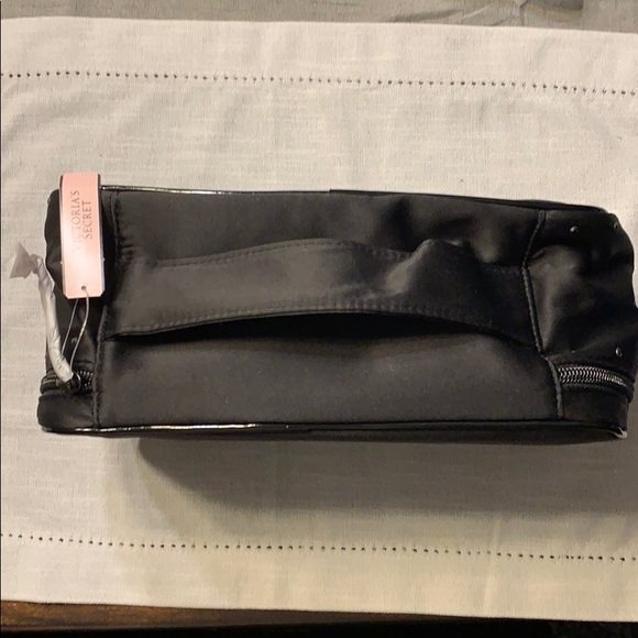 Victoria’s Secret Lingerie Cosmetic Travel Case - Picture 4 of 8